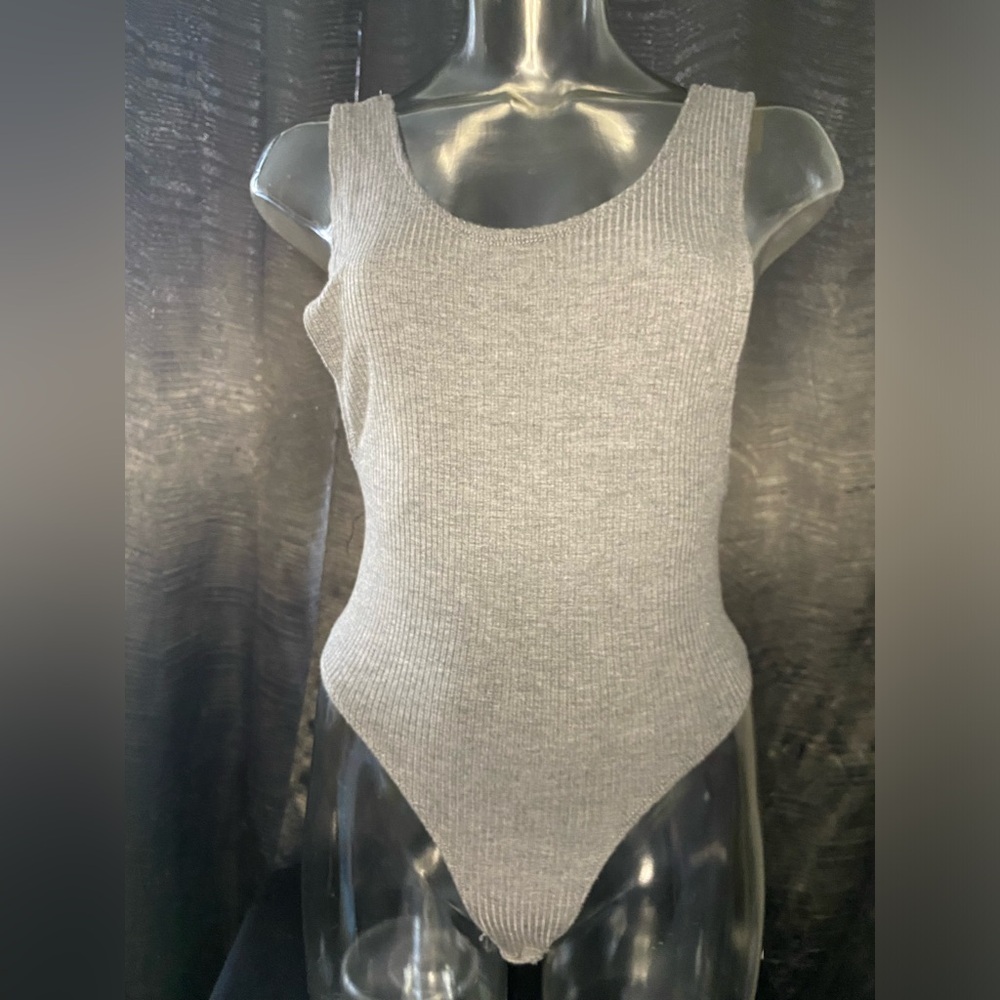 Fashion Nova Heather Gray Ribbed Bodysuit